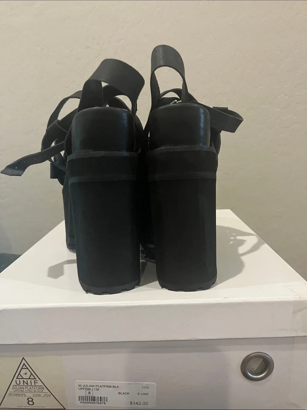 Unif Julian platform sandals